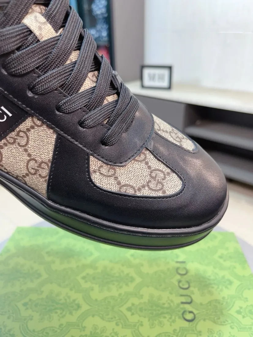 Factory price 438🌹🌹GUCCI [Gucci] New high-top men's shoes, a high-end brand, the latest fashionable casual men's shoes, trendy and versatile, relaxed and sporty style, uppers imported from Italy, first-layer cowhide, genuine leather lining, and ultra-fine workmanship. Original personalized fashionable rubber wear-resistant outsole, light and comfortable on the foot, size 38-44